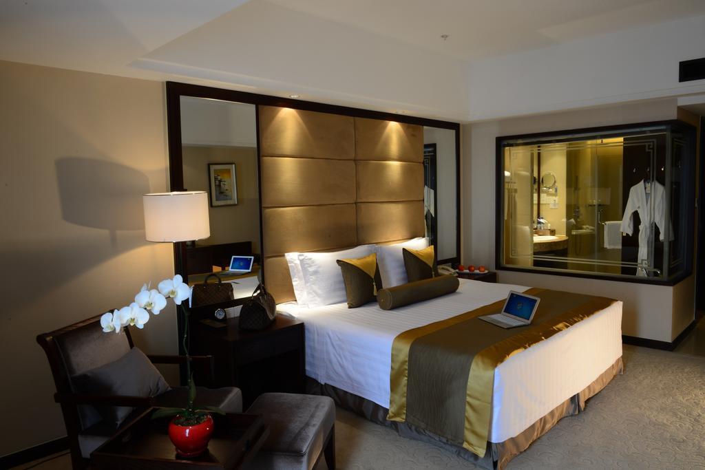 Vienna International Hotel Suzhou University Town Exterior photo